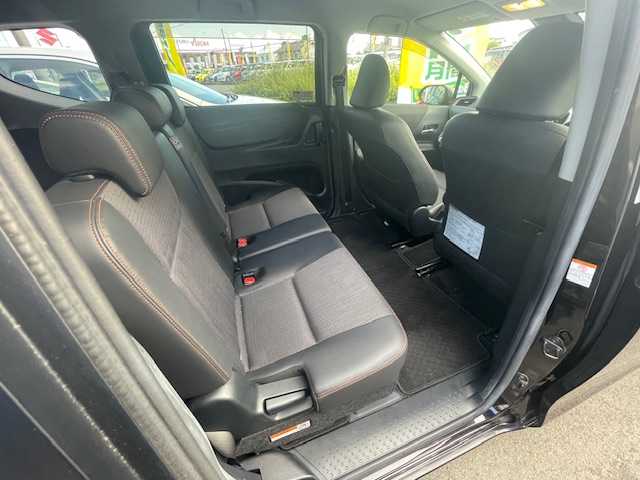 トヨタ シエンタ G クエロ 静岡県 2018(平30)年 3.1万km クールボルドーガラスフレーク ワンオーナー/純正ナビ【NSCD-W66】/(BT/CD/AM/FM/フルセグTV)/両側パワースライドドア/衝突軽減ブレーキ/ハーフレザーシート/バックカメラ/ビルトインＥＴＣ/LEDヘッドライト/オートハイビーム/純正フロアマット/保証書/取扱説明書