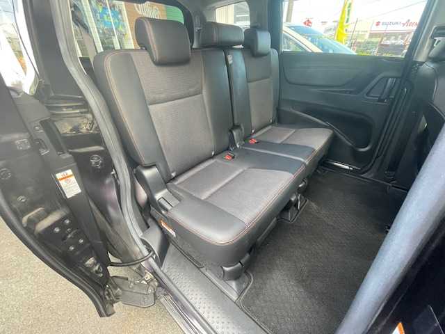 トヨタ シエンタ G クエロ 静岡県 2018(平30)年 3.1万km クールボルドーガラスフレーク ワンオーナー/純正ナビ【NSCD-W66】/(BT/CD/AM/FM/フルセグTV)/両側パワースライドドア/衝突軽減ブレーキ/ハーフレザーシート/バックカメラ/ビルトインＥＴＣ/LEDヘッドライト/オートハイビーム/純正フロアマット/保証書/取扱説明書