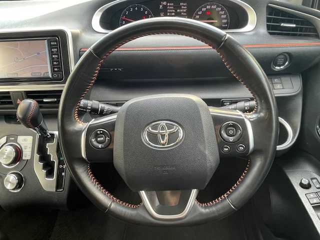 トヨタ シエンタ G クエロ 静岡県 2018(平30)年 3.1万km クールボルドーガラスフレーク ワンオーナー/純正ナビ【NSCD-W66】/(BT/CD/AM/FM/フルセグTV)/両側パワースライドドア/衝突軽減ブレーキ/ハーフレザーシート/バックカメラ/ビルトインＥＴＣ/LEDヘッドライト/オートハイビーム/純正フロアマット/保証書/取扱説明書