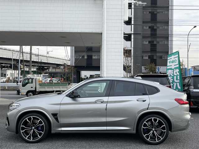 ＢＭＷ Ｘ４ Ｍ