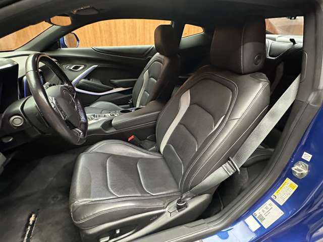 シボレー カマロ LT RS 千葉県 2018(平30)年 3.5万km 青 黒革シート　/クルーズコントロール　/ディスプレイオーディオ　/ＣａｒＰｌａｙ　/ヘッドアップディスプレイ　/Ｂカメラ　/シートヒーター　/ベンチレーション　/ステアリングヒーター　/純正２０インチＡＷ　/ＥＴＣ