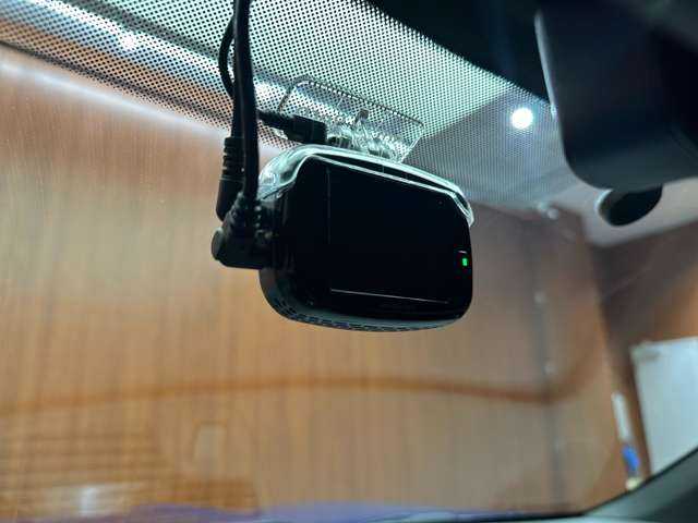 シボレー カマロ LT RS 千葉県 2018(平30)年 3.5万km 青 黒革シート　/クルーズコントロール　/ディスプレイオーディオ　/ＣａｒＰｌａｙ　/ヘッドアップディスプレイ　/Ｂカメラ　/シートヒーター　/ベンチレーション　/ステアリングヒーター　/純正２０インチＡＷ　/ＥＴＣ