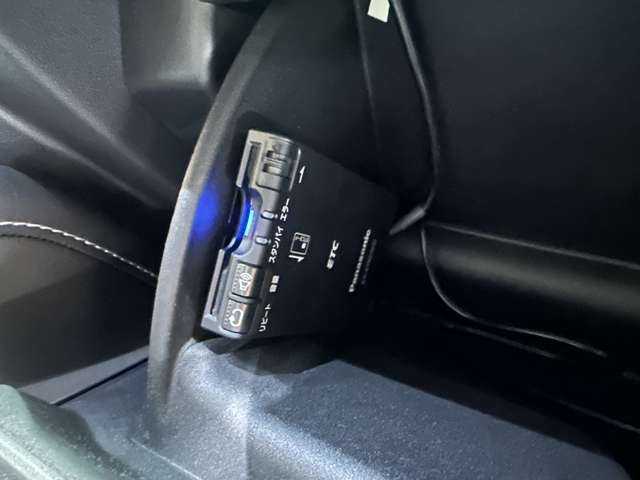 シボレー カマロ LT RS 千葉県 2018(平30)年 3.5万km 青 黒革シート　/クルーズコントロール　/ディスプレイオーディオ　/ＣａｒＰｌａｙ　/ヘッドアップディスプレイ　/Ｂカメラ　/シートヒーター　/ベンチレーション　/ステアリングヒーター　/純正２０インチＡＷ　/ＥＴＣ