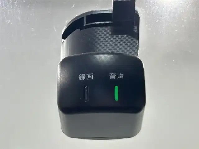 日産 セレナ ハイウェイスター V 愛知県 2021(令3)年 4.5万km アズライトブルー 純正９型ＳＤナビ　/（Bluetooth/フルセグTV/SD/CD・DVD再生）/アラウンドビューモニター　/プロパイロット　/両側パワースライドドア（ハンズフリー機能有）/ビルトインＥＴＣ　/シートヒーター　/ステアリングヒーター　/デジタルインナーミラー　/ドライブレコーダー　/ＵＳＢ接続/LEDヘッドライト/LEDフォグランプ/クリアランスソナー/後席サンバイザー/プッシュスタート/　　-スマートキー