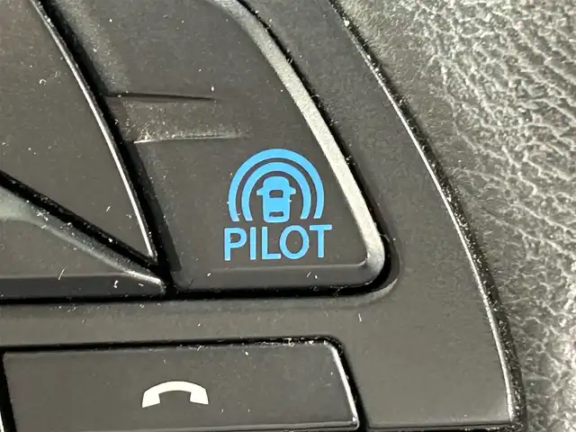 日産 セレナ ハイウェイスター V 愛知県 2021(令3)年 4.5万km アズライトブルー 純正９型ＳＤナビ　/（Bluetooth/フルセグTV/SD/CD・DVD再生）/アラウンドビューモニター　/プロパイロット　/両側パワースライドドア（ハンズフリー機能有）/ビルトインＥＴＣ　/シートヒーター　/ステアリングヒーター　/デジタルインナーミラー　/ドライブレコーダー　/ＵＳＢ接続/LEDヘッドライト/LEDフォグランプ/クリアランスソナー/後席サンバイザー/プッシュスタート/　　-スマートキー