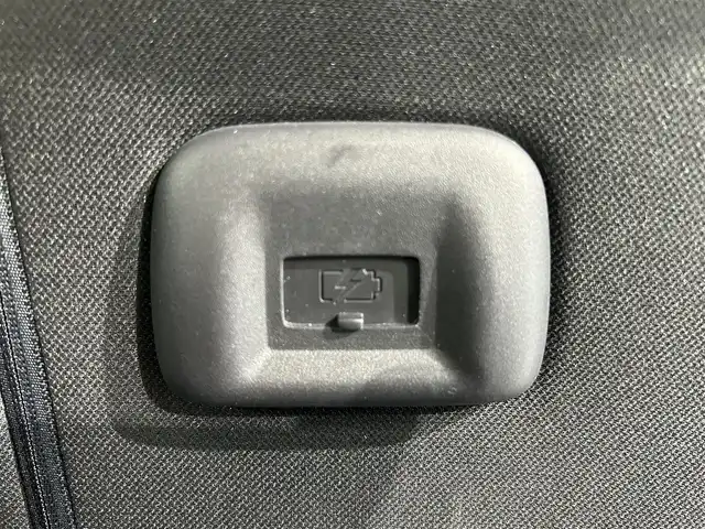 日産 セレナ ハイウェイスター V 愛知県 2021(令3)年 4.5万km アズライトブルー 純正９型ＳＤナビ　/（Bluetooth/フルセグTV/SD/CD・DVD再生）/アラウンドビューモニター　/プロパイロット　/両側パワースライドドア（ハンズフリー機能有）/ビルトインＥＴＣ　/シートヒーター　/ステアリングヒーター　/デジタルインナーミラー　/ドライブレコーダー　/ＵＳＢ接続/LEDヘッドライト/LEDフォグランプ/クリアランスソナー/後席サンバイザー/プッシュスタート/　　-スマートキー