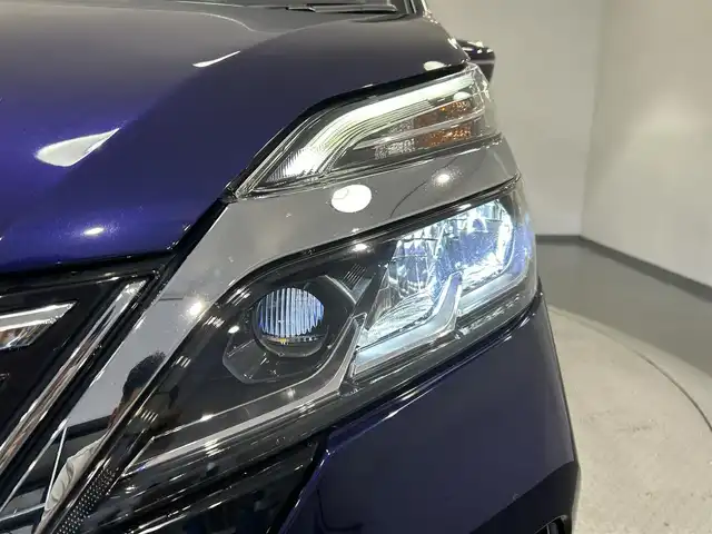 日産 セレナ ハイウェイスター V 愛知県 2021(令3)年 4.5万km アズライトブルー 純正９型ＳＤナビ　/（Bluetooth/フルセグTV/SD/CD・DVD再生）/アラウンドビューモニター　/プロパイロット　/両側パワースライドドア（ハンズフリー機能有）/ビルトインＥＴＣ　/シートヒーター　/ステアリングヒーター　/デジタルインナーミラー　/ドライブレコーダー　/ＵＳＢ接続/LEDヘッドライト/LEDフォグランプ/クリアランスソナー/後席サンバイザー/プッシュスタート/　　-スマートキー