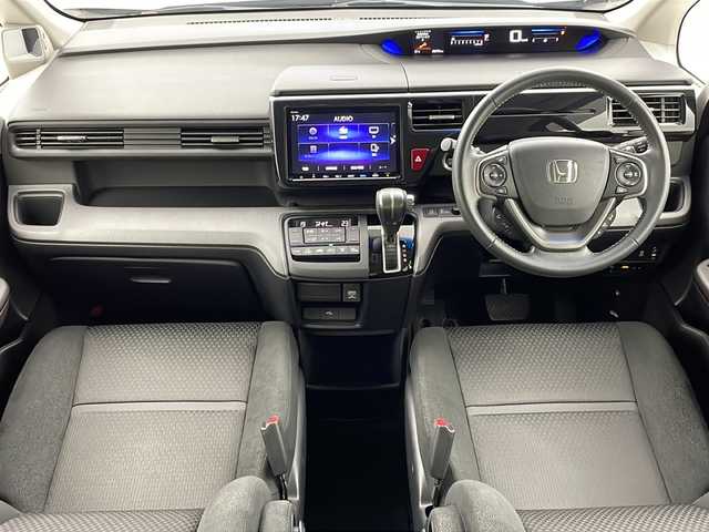ホンダ ステップワゴン スパーダ ホンダセンシング 宮城県 2018(平30)年 5.7万km モダンスティールM ホンダセンシング/・衝突軽減ブレーキ/・レーンキープアシスト/・アダプティブクルーズコントロール/純正9インチナビ/・CD.DVD.SD.BT/フルセグTV/バックモニター/両側パワースライドドア/LEDヘッドライト/フォグランプ/純正ドライブレコーダー（FR）/ビルトインETC/パドルシフト/ステアリングスイッチ/アイドリングストップ/横滑り防止装置/純正16インチアルミホイール/純正フロアマット