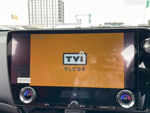 レクサス ＮＸ 350h Fスポーツ 岩手県 2023(令5)年 0.6万km ホワイトノーヴァガラスフレーク フルセグTV/パノラミックビューモニター/バックカメラ/全方位カメラ/ビルトインETC2/0/前後ドライブレコーダー/レーダークルーズコントロール/衝突被害軽減ブレーキ/レーントレーシングアシスト/横滑り防止装置/パワーシート/シートヒーター/エアーシート/ステアリングヒーター/パワーバックドア/オートライト/オートハイビーム/LEDヘッドライト/フォグランプ/スマートキー/スペアキー/プッシュスタート/電動格納ミラー/純正20インチAW/純正フロアマット/純正ドアバイザー/保証書/取扱説明書