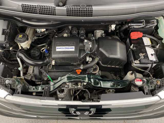 ホンダ Ｎ ＷＧＮ G SSコンフォートパッケージ 新潟県 2018(平30)年 1.5万km ブリティッシュグリーンP 純正カーオーディオ/・ワンセグ/CD/FM/AM/USB/バックカメラ/ビルトインETC/ステアリングスイッチ/シートヒーターD/N/スマートキー/・プッシュスタート/フォグランプ/純正アルミホイール/純正フロアマット/ドアバイザー