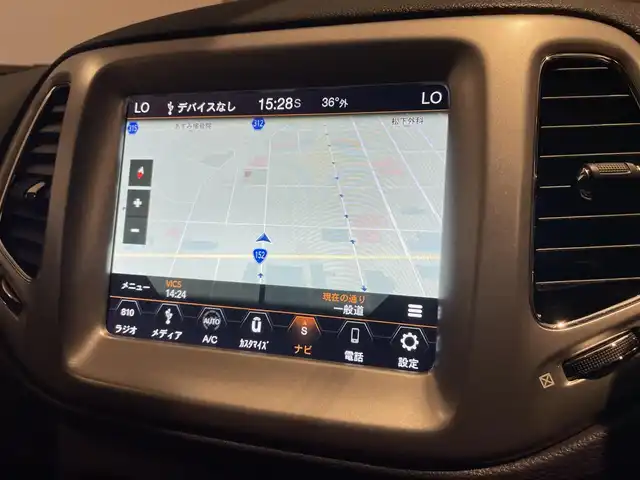 クライスラー・ジープ ジープ コンパス モハベサンドエディション 静岡県 2019(平31)年 4.7万km ベージュ 限定100台 /ACC LKA BSM /U-CONNECTナビ /AppleCarPlay /フルセグTV BT USB /革調シートカバー /純正1７インチAW /オートマチックハイビーム