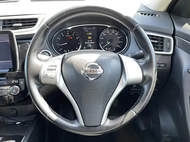 日産 エクストレイル 20X ブラックエクストリーマーX エマB 福島県 2016(平28)年 8.5万km ダイヤモンドブラック (株)IDOMが運営する【じしゃロンいわき店】の自社ローン専用車両になります。こちらは現金またはオートローンご利用時の価格です。自社ローンご希望の方は別途その旨お申付け下さい/登録時走行距離85002km/９インチ社外ナビゲーション/バックカメラ/フルセグTV/LEDヘッドライト/インテリジェントキー/プッシュスタート/ルーフレール/パワーバックドア/VDC/カプロンシート/シートヒーター/ドライブレコーダー/ETC