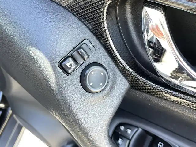 日産 エクストレイル 20X ブラックエクストリーマーX エマB 福島県 2016(平28)年 8.5万km ダイヤモンドブラック (株)IDOMが運営する【じしゃロンいわき店】の自社ローン専用車両になります。こちらは現金またはオートローンご利用時の価格です。自社ローンご希望の方は別途その旨お申付け下さい/登録時走行距離85002km/９インチ社外ナビゲーション/バックカメラ/フルセグTV/LEDヘッドライト/インテリジェントキー/プッシュスタート/ルーフレール/パワーバックドア/VDC/カプロンシート/シートヒーター/ドライブレコーダー/ETC