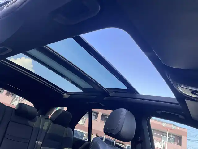 メルセデス・ベンツ ＧＬＥ４５０ 4MATIC スポーツ 福岡県 2021(令3)年 8万km オブシディアンブラック 4WD/ターボ/7人乗り/パノラミックスライディングルーフ/Burmesterサウンド/純正12.3インチナビ/　(AM/FM/Bluetooth/フルセグTV)/360°ビューカメラ/バック/サイド/フロントカメラ/レーダーセーフティパッケージ/・ブレーキアシスト/・ブラインドスポットアシスト/・レーンキーピングアシスト/・レーンチェンジアシスト/・道路標識アシスト/・アテンションアシスト/・ディスタンスアシストディストロニック/・ステアリングアシスト/アダプティブハイビームアシストプラス/バックソナー/純正20インチアルミホイール/パワーバックドア/ルーフレール/レベルコントロール/ビルトインETC2.0/ヘッドアップディスプレイ/パドルシフト/黒レザーシート/パワーシート(1.2列目)/シートヒーター(1.2列目)/シートベンチレーション(D/N)/シートメモリー(D/N)/電動格納シート(2列目)/ワイヤレス充電/USB-Cポート/純正積載品(サンシェード、ワイパーブレード)/スペアキー×1/ISOFIX/保証書/取扱説明書