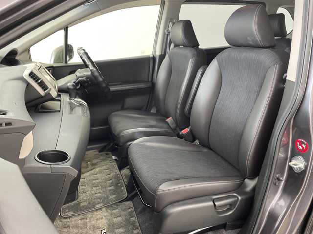 ホンダ フリード G ジャストセレクション+ 兵庫県 2014(平26)年 2.3万km モダンスティールM ・ワンオーナー車/・純正ナビ（CD/DVD/TV/SD/BT)/・片側パワースライドドア/・ハーフレザーシート/・HIDヘッドライト/・ビルトインETC/・3列シート/・2列目外側アームレスト/・スマートキー/・バックカメラ/・オートライト