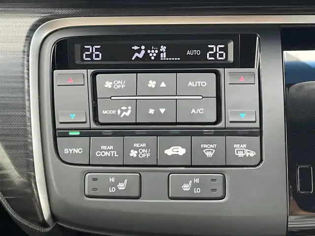 ホンダ ステップワゴン スパーダ クルスピセンシング 愛媛県 2017(平29)年 6.5万km プレミアムスパークルブラックパール 両側パワースライドドア/フリップダウンモニター/純正メモリナビ/CD/DVD/BT/MSV/iPod/フルセグTV/バックカメラ/ビルトインETC2.0/衝突被害軽減ブレーキ/レーンキープアシストシステム/アダプティブクルーズコントロール/ハーフレザーシート/D席＋N席シートヒーター/LEDヘッドライト/フォグライト/オートライト/純正フロアマット/後席サンシェード/純正16インチアルミホイール/スマートキー/プッシュスタート