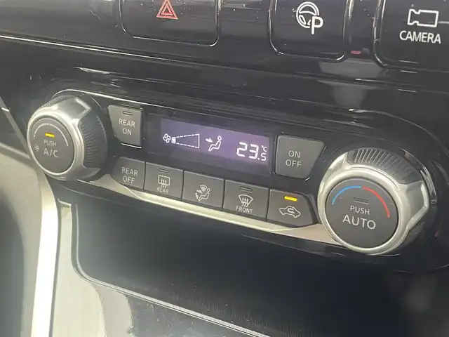 日産 セレナ ハイウェイスター Vセレクション 熊本県 2018(平30)年 4.9万km ブリリアントホワイトパール 2トーン 衝突軽減ブレーキ/プッシュスタート/純正ナビ/（CD・DVD・フルセグTV・BTオーディオ・SD）/純正フリップダウンモニター/アラウンドビューモニター/ETC/ドライブレコーダー/純正16インチAW/クルーズコントロール/LEDヘッドライト/オートライト/フォグライト/前後コーナーセンサー/横滑り防止装置/ウィンカーミラー/純正フロアマット/純正ドアバイザー/新車保証書/取扱説明書/スマートスペアキー×1本