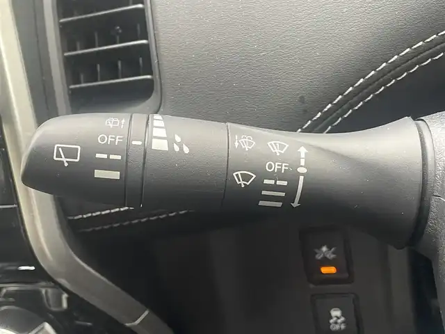 日産 セレナ ハイウェイスター Vセレクション 熊本県 2018(平30)年 4.9万km ブリリアントホワイトパール 2トーン 衝突軽減ブレーキ/プッシュスタート/純正ナビ/（CD・DVD・フルセグTV・BTオーディオ・SD）/純正フリップダウンモニター/アラウンドビューモニター/ETC/ドライブレコーダー/純正16インチAW/クルーズコントロール/LEDヘッドライト/オートライト/フォグライト/前後コーナーセンサー/横滑り防止装置/ウィンカーミラー/純正フロアマット/純正ドアバイザー/新車保証書/取扱説明書/スマートスペアキー×1本