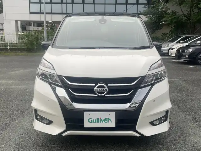 日産 セレナ ハイウェイスター Vセレクション 熊本県 2018(平30)年 4.9万km ブリリアントホワイトパール 2トーン 衝突軽減ブレーキ/プッシュスタート/純正ナビ/（CD・DVD・フルセグTV・BTオーディオ・SD）/純正フリップダウンモニター/アラウンドビューモニター/ETC/ドライブレコーダー/純正16インチAW/クルーズコントロール/LEDヘッドライト/オートライト/フォグライト/前後コーナーセンサー/横滑り防止装置/ウィンカーミラー/純正フロアマット/純正ドアバイザー/新車保証書/取扱説明書/スマートスペアキー×1本