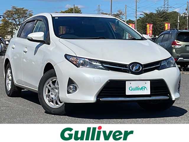 トヨタ オーリス 150X Sパッケージ 道央・札幌 2013(平25)年 8万km ホワイトパールクリスタルシャイン ４WD/寒冷地仕様/純正ディーラーOPナビ/CD/DVD/BT/フルセグ/横滑り防止装置/AFS/ETC/センターデフロック/ワイパーデアイサー/革巻きステアリング/ステアリングリモコン/MTモード付AT/プッシュスタート/スマートキー/HIDヘッドライト/オートライト/フォグランプ/電動格納ミラー/ヒーテッドドアミラー/ウィンカーミラー/純正フロアマット/ドアバイザー/スペアキー/純正AW付夏タイヤ積込/205/55/R16/2019年/山5mm