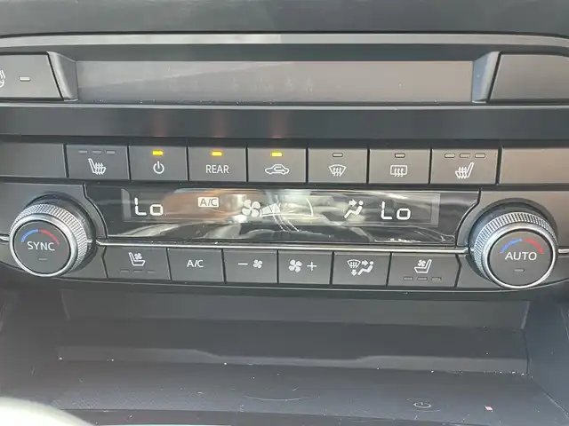 マツダ ＣＸ－８ XD スポーツアピアランス 滋賀県 2024(令6)年 1.5万km ジェットブラックマイカ 純正ナビ/(Bluetooth/フルセグ/Carplay)/Terzo ルーフキャリア/i-ACTIVSENSE/・衝突軽減ブレーキ/・360°ビューモニター/・レーダークルーズコントロール/・標識認識/・ブラインドスポットモニター/・レーンキープアシスト/・LEDオートライト/・Autoハイビーム/電動リアゲート/レザーシート/シートヒーター/ベンチレーション/パワーシート/ステアリングヒーター/ヘッドアップディスプレイ/ETC/USB/電動格納ミラー/純正ホイール付きスタッドレスタイヤ