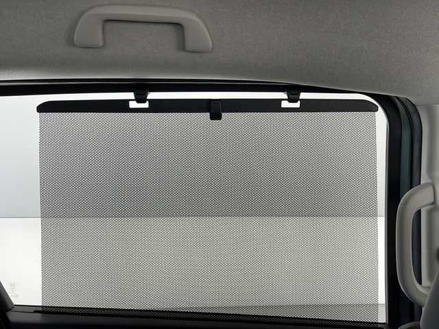 ホンダ フリード＋ ハイブリット クロスター ホンダセンシング 沖縄県 2022(令4)年 5.2万km シルバーミストグリーンM 純正ナビ　（VXM-224VFi）/（ＣＤ、ＤＶＤ、フルセグＴＶ、Ｂｌｕｅｔｏｏｔｈ）　/バックカメラ/ドライブレコーダー/ＥＴＣ/両側パワースライドドア/クルーズコントロール/ステアリングスイッチ/後方誤発進抑制機能/プッシュスタート/スマートキー/スペアキー/シートヒーター/ハーフレザーシート/純正フロアマット/純正15インチアルミホイール/保証書/取扱説明書