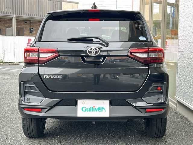 トヨタ ライズ Z 神奈川県 2020(令2)年 5.4万km ブラックマイカメタリック ワンオーナー/４WD/純正9インチナビ/フルセグTV/全方位カメラ/衝突軽減ブレーキ/レーンキープアシスト/クリアランスソナー/シートヒーター/USB接続/LEDライト/純正17インチアルミホイール/スペアキー×１/保証書/取扱説明書