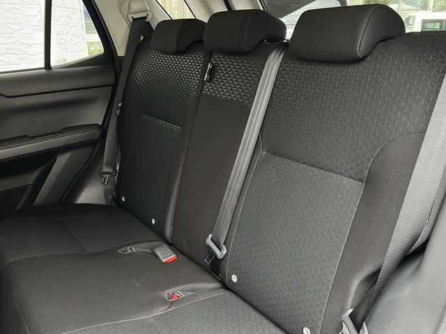 トヨタ ライズ Z 神奈川県 2020(令2)年 5.4万km ブラックマイカメタリック ワンオーナー/４WD/純正9インチナビ/フルセグTV/全方位カメラ/衝突軽減ブレーキ/レーンキープアシスト/クリアランスソナー/シートヒーター/USB接続/LEDライト/純正17インチアルミホイール/スペアキー×１/保証書/取扱説明書