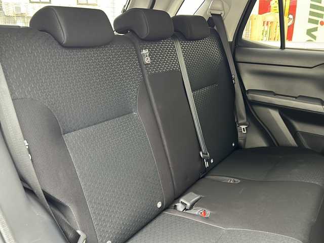 トヨタ ライズ Z 神奈川県 2020(令2)年 5.4万km ブラックマイカメタリック ワンオーナー/４WD/純正9インチナビ/フルセグTV/全方位カメラ/衝突軽減ブレーキ/レーンキープアシスト/クリアランスソナー/シートヒーター/USB接続/LEDライト/純正17インチアルミホイール/スペアキー×１/保証書/取扱説明書