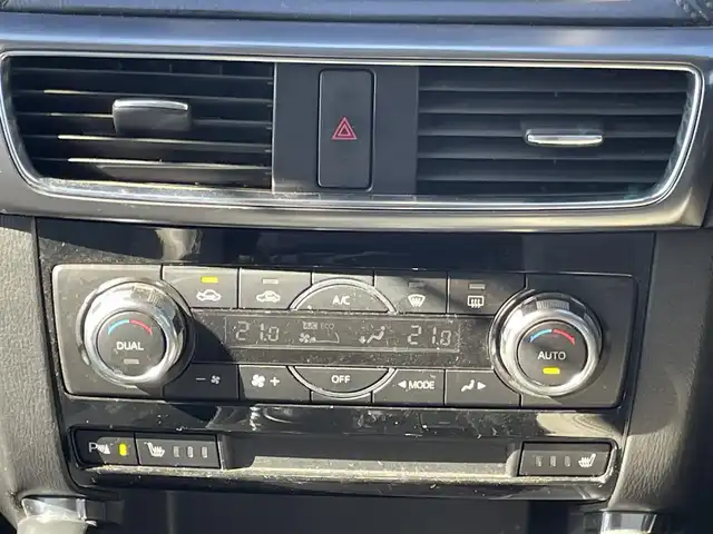 マツダ ＣＸ－５ XD Lパッケージ 山梨県 2015(平27)年 8.2万km クリスタルホワイトパールマイカ (株)IDOMが運営する【じしゃロン甲府店】の自社ローン専用車両になります。/こちらは現金またはオートローンご利用時の価格です。自社ローンご希望の方は別途その旨お申付け下さい/純正メモリーナビ/（フルセグTV/CD/DVD/BTオーディオ）/バックカメラ/ドライブレコーダー/レザーシート/前席パワーシート/前席シートヒーター/社外フロントエアロ/HIDヘッドライト/フォグランプ/オートライト/衝突被害軽減ブレーキ/横滑り防止装置/アイドリングストップ/新車時保証書/取扱説明書/ナビ取扱説明書