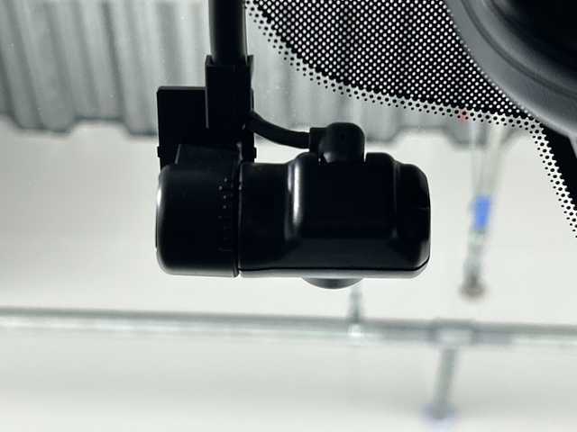 マツダ ＣＸ－３０ XD ツーリング 神奈川県 2024(令6)年 0.7万km セラミックM ディーゼルターボ/マツダコネクトナビ/フルセグ　Bluetooth　USB　Aiexa　AppleCarPlay　Androidauto/360度ビューカメラ/パワーバックドア/SOSコール/i-ACTIVSENSE/ブラインドスポットモニタリング/スマートブレーキサポート/スマートシティブレーキサポート/前後側方接近車両検知/AT誤発進抑制機能/ディスタンス＆スピードアラート/マツダレーダークルーズコントロール/クルージングトラフィックサポート/車線逸脱警報システム/レーンキープアシストシステム/アダブティブLEDヘッドランプ/ハイビームコントロールシステム/ペダル踏み間違い時加速抑制制御/ドライバーモニタリング/TCS/アイドリングストップ/パーキングセンサー/革巻きステアリング/パドルシフト/ステアリングヒーター/運転席パワーシート/ポジションメモリ/前席シートヒーター/純正ビルトインETC/純正前後ドライブレコーダー/プッシュスタート/スマートキー/LEDヘッドランプ/純正18インチアルミホイール/純正リアスポイラー