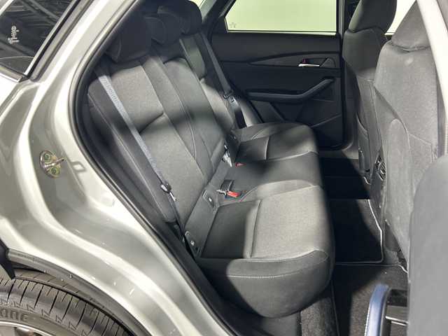 マツダ ＣＸ－３０ XD ツーリング 神奈川県 2024(令6)年 0.7万km セラミックM ディーゼルターボ/マツダコネクトナビ/フルセグ　Bluetooth　USB　Aiexa　AppleCarPlay　Androidauto/360度ビューカメラ/パワーバックドア/SOSコール/i-ACTIVSENSE/ブラインドスポットモニタリング/スマートブレーキサポート/スマートシティブレーキサポート/前後側方接近車両検知/AT誤発進抑制機能/ディスタンス＆スピードアラート/マツダレーダークルーズコントロール/クルージングトラフィックサポート/車線逸脱警報システム/レーンキープアシストシステム/アダブティブLEDヘッドランプ/ハイビームコントロールシステム/ペダル踏み間違い時加速抑制制御/ドライバーモニタリング/TCS/アイドリングストップ/パーキングセンサー/革巻きステアリング/パドルシフト/ステアリングヒーター/運転席パワーシート/ポジションメモリ/前席シートヒーター/純正ビルトインETC/純正前後ドライブレコーダー/プッシュスタート/スマートキー/LEDヘッドランプ/純正18インチアルミホイール/純正リアスポイラー