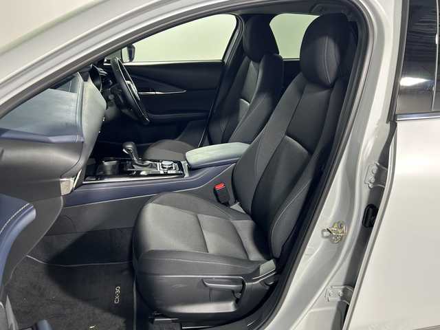 マツダ ＣＸ－３０ XD ツーリング 神奈川県 2024(令6)年 0.7万km セラミックM ディーゼルターボ/マツダコネクトナビ/フルセグ　Bluetooth　USB　Aiexa　AppleCarPlay　Androidauto/360度ビューカメラ/パワーバックドア/SOSコール/i-ACTIVSENSE/ブラインドスポットモニタリング/スマートブレーキサポート/スマートシティブレーキサポート/前後側方接近車両検知/AT誤発進抑制機能/ディスタンス＆スピードアラート/マツダレーダークルーズコントロール/クルージングトラフィックサポート/車線逸脱警報システム/レーンキープアシストシステム/アダブティブLEDヘッドランプ/ハイビームコントロールシステム/ペダル踏み間違い時加速抑制制御/ドライバーモニタリング/TCS/アイドリングストップ/パーキングセンサー/革巻きステアリング/パドルシフト/ステアリングヒーター/運転席パワーシート/ポジションメモリ/前席シートヒーター/純正ビルトインETC/純正前後ドライブレコーダー/プッシュスタート/スマートキー/LEDヘッドランプ/純正18インチアルミホイール/純正リアスポイラー