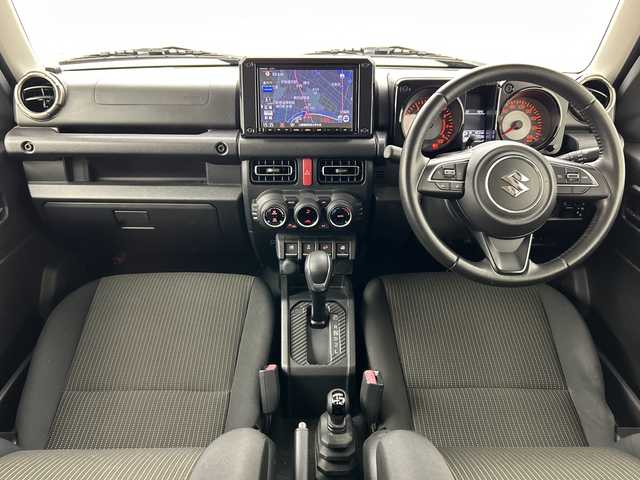 スズキ ジムニー シエラ JC 三重県 2019(平31)年 4万km ジャングルグリーン /禁煙車//デュアルブレーキサポート//純正SDナビ//フルセグ//バックカメラ//レーダークルーズコントロール//前席シートヒーター//LEDオートライト//フォグランプ//ステアリングスイッチ//純正15インチAW//ミラーヒーター//ライトウォッシャー//ウィンカーミラー//ドライブレコーダー//プッシュスタート//スマートキー//純正フロアマット