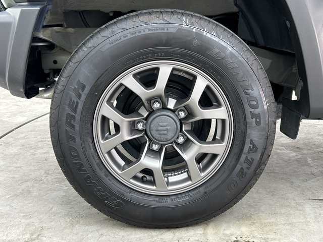 スズキ ジムニー シエラ JC 三重県 2019(平31)年 4万km ジャングルグリーン /禁煙車//デュアルブレーキサポート//純正SDナビ//フルセグ//バックカメラ//レーダークルーズコントロール//前席シートヒーター//LEDオートライト//フォグランプ//ステアリングスイッチ//純正15インチAW//ミラーヒーター//ライトウォッシャー//ウィンカーミラー//ドライブレコーダー//プッシュスタート//スマートキー//純正フロアマット