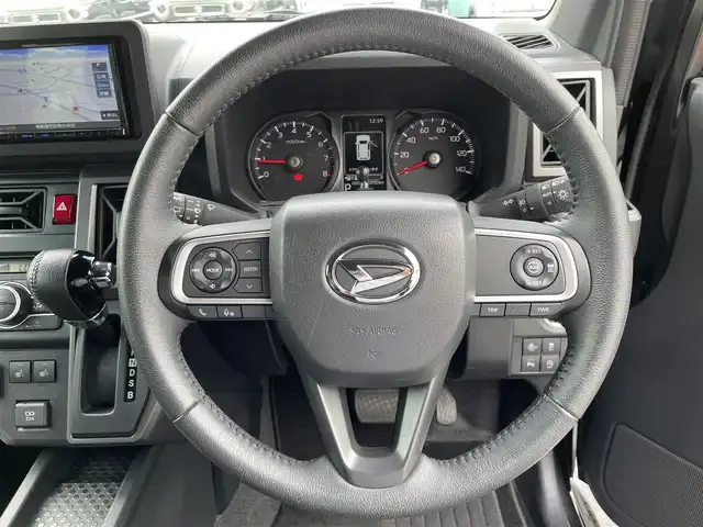 ダイハツ タフト G ターボ クロムベンチャー 愛媛県 2022(令4)年 2.2万km ブラックマイカメタリック 社外ナビ　/ＬＥＤライト　/コーナーセンサー/ＥＴＣ　/バックカメラ　/シートヒーター　/クルーズコントロール　　/レーンキープアシスト/スマートアシスト　/アイドリングストップ　/ＵＳＢ　/ガラスルーフ　/オートライト