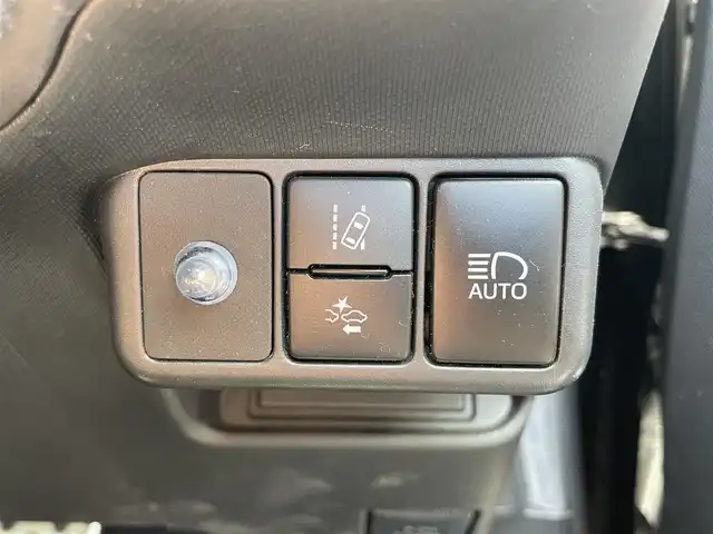 トヨタ アクア G G’s 滋賀県 2016(平28)年 6.8万km ブラックマイカ 禁煙車/純正ナビ【CD/DVD/Bluetooth/フルセグ】/バックカメラ/ハーフレザーシート/前後ドライブレコーダー/オートマチックハイビーム/クルーズコントロール/スマートキー/ETC/LEDヘッドライト