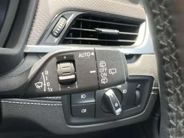 ＢＭＷ Ｘ２ xDrive 18d MスポーツX 熊本県 2019(平31)年 3.3万km ガルバニックゴールドメタリック ・スマートキー/・プッシュスタート/・インテリジェントセーフティ/・PDC自動起動/・パーキングアシスト/・クルーズコントロール(追従式)/・黒革シート/・前席シートヒーター /・前席パワーシート/・純正HDDナビ/　【Bluetooth・USB・AppleCarPlay】/・バックカメラ/・ETC/・パワーバックドア/・LEDヘッドランプ/・LEDフォグランプ/・純正マット