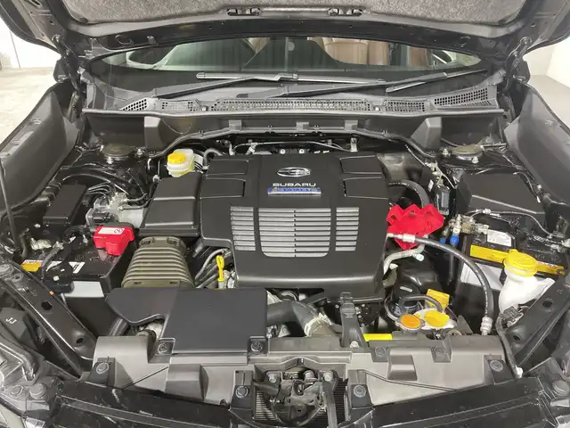 スバル フォレスター ハイブリッド アドバンス 福岡県 2020(令2)年 4.7万km クリスタルブラックシリカ 純正SDナビ/フルセグ/（AM/FM/CD/DVD/BT）/バックカメラ/電動リアゲート/追従型クルーズコントロール/レザーシート/D/Nシートヒーター/D/Nパワーシート/ビルトインETC/前後ドラレコ/純正AW18インチ/横滑り防止装置/衝突軽減システム/レーンアシスト/BSM/プッシュスタート/スマートキー