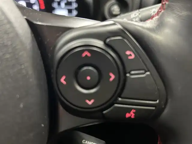 スバル ＢＲＺ R 鹿児島県 2023(令5)年 2.1万km WRブルーパール ディーラーOP/サイバーナビ /CD /DVD /SD /BT /フルセグ/バックカメラ/ETC2.0/純正ドラレコ/STIスカッフプレート/純正アルミホイール/スマートキー×2/新車時保証書/取扱説明書