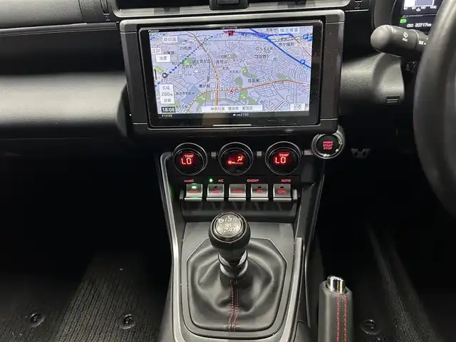 スバル ＢＲＺ R 鹿児島県 2023(令5)年 2.1万km WRブルーパール ディーラーOP/サイバーナビ /CD /DVD /SD /BT /フルセグ/バックカメラ/ETC2.0/純正ドラレコ/STIスカッフプレート/純正アルミホイール/スマートキー×2/新車時保証書/取扱説明書