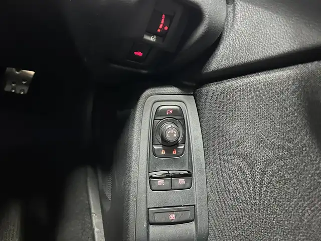 スバル ＢＲＺ R 鹿児島県 2023(令5)年 2.1万km WRブルーパール ディーラーOP/サイバーナビ /CD /DVD /SD /BT /フルセグ/バックカメラ/ETC2.0/純正ドラレコ/STIスカッフプレート/純正アルミホイール/スマートキー×2/新車時保証書/取扱説明書