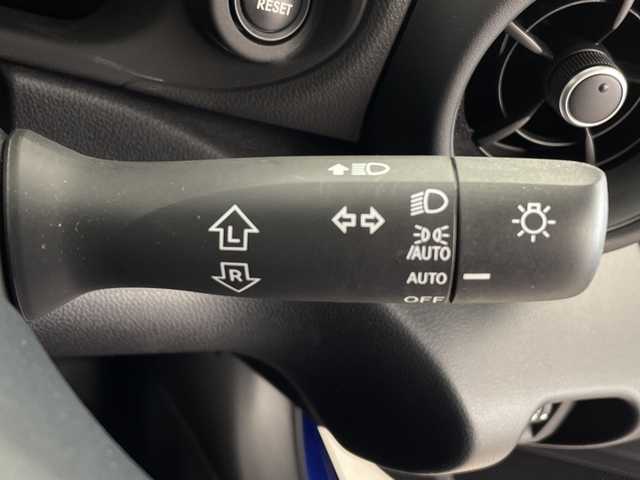 スバル ＢＲＺ R 鹿児島県 2023(令5)年 2.1万km WRブルーパール クルーズコントロール/ディーラーOP９インチサイバーナビ /CD /DVD /SD /Bluetooth/HDMI/フルセグTV/バックカメラ/ステアリングリモコン/衝突被害軽減システム/BSM/ETC/純正前方向ドラレコ/STIスカッフプレート/純正17インチアルミホイール/スマートキー×2/新車時保証書/取扱説明書