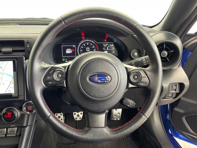 スバル ＢＲＺ R 鹿児島県 2023(令5)年 2.1万km WRブルーパール クルーズコントロール/ディーラーOP９インチサイバーナビ /CD /DVD /SD /Bluetooth/HDMI/フルセグTV/バックカメラ/ステアリングリモコン/衝突被害軽減システム/BSM/ETC/純正前方向ドラレコ/STIスカッフプレート/純正17インチアルミホイール/スマートキー×2/新車時保証書/取扱説明書