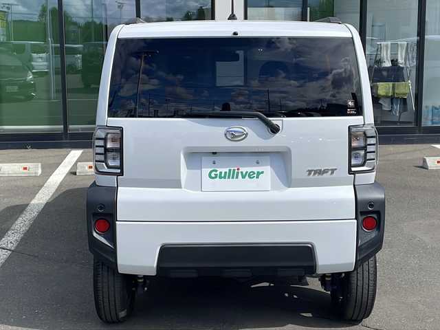 ダイハツ タフト G ターボ 道東・釧路十勝 2022(令4)年 3.2万km シャイニングホワイトパール ・4WD/・ガラスルーフ/・純正SDナビ/（FM・AM・CD・DVD・BT・フルセグ）/・バックカメラ/・レーダークルーズコントロール/・スマートアシスト/・リアパーキングアシスト/・前席シートヒーター/・LEDヘッドライト/・フォグライト/・オートマチックハイビーム/・オートライト/・横滑り防止/・ETC/・革巻きステアリング/・ステアリングスイッチ/・電格ウィンカーミラー/・ドアバイザー/・スマートキー/・プッシュスタート/・保証書