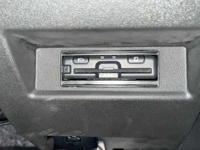 スズキ ジムニー XL 京都府 2022(令4)年 2.5万km ミディアムグレー 社外メモリナビ　Ｂｌｕｅｔｏｏｔｈオーディオ　フルセグ　ＤＶＤ再生　バックカメラ　リフトアップ　前席シートヒーター　リフトアップ　ビルトインＥＴＣ　スマートキー　プッシュスタート　フロアマット　禁煙車