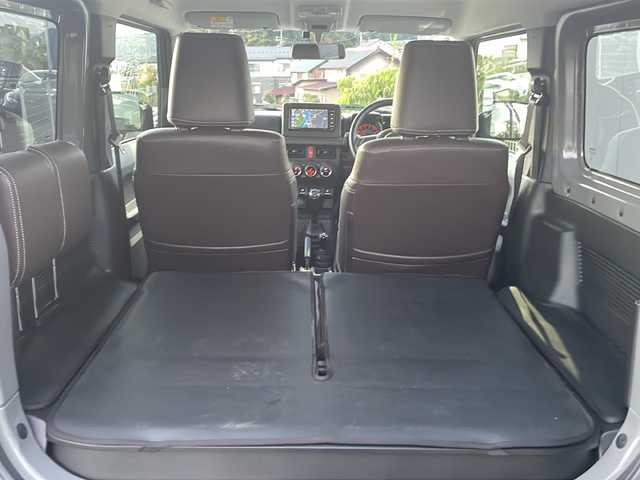 スズキ ジムニー XL 京都府 2022(令4)年 2.5万km ミディアムグレー 社外メモリナビ　Ｂｌｕｅｔｏｏｔｈオーディオ　フルセグ　ＤＶＤ再生　バックカメラ　リフトアップ　前席シートヒーター　リフトアップ　ビルトインＥＴＣ　スマートキー　プッシュスタート　フロアマット　禁煙車