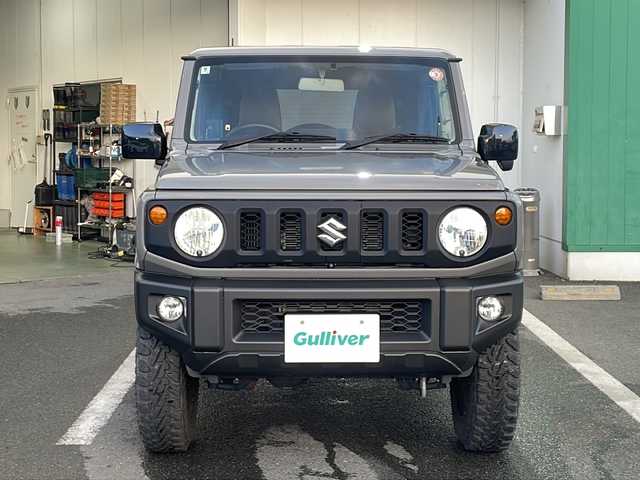 スズキ ジムニー XL 京都府 2022(令4)年 2.5万km ミディアムグレー 社外メモリナビ　Ｂｌｕｅｔｏｏｔｈオーディオ　フルセグ　ＤＶＤ再生　バックカメラ　リフトアップ　前席シートヒーター　リフトアップ　ビルトインＥＴＣ　スマートキー　プッシュスタート　フロアマット　禁煙車