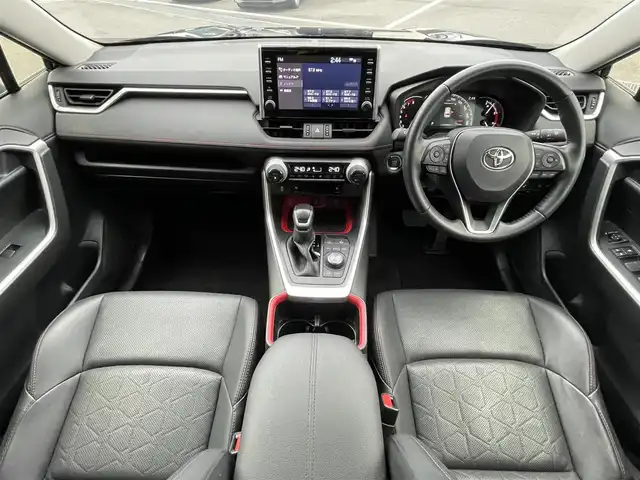 トヨタ ＲＡＶ４ アドベンチャー オフロードPKG 愛媛県 2022(令4)年 2.8万km アティチュードブラックマイカ 純正ディスプレイオーディオ（Bluetooth/メモリ/USB）/黒合皮シート/シートヒーター/エアシート/トヨタセーフティセンス/ダウンヒルアシストコントロール/前方ドライブレコーダー/ブラインドスポットモニター/アラウンドビューモニター/前後コーナーセンサー/ビルトインETC/ステアリングヒーター/パワーシート/シートメモリー/パワーバックドア/ルーフレール/純正18インチAW/LEDヘッドライト/カーテンエアバック