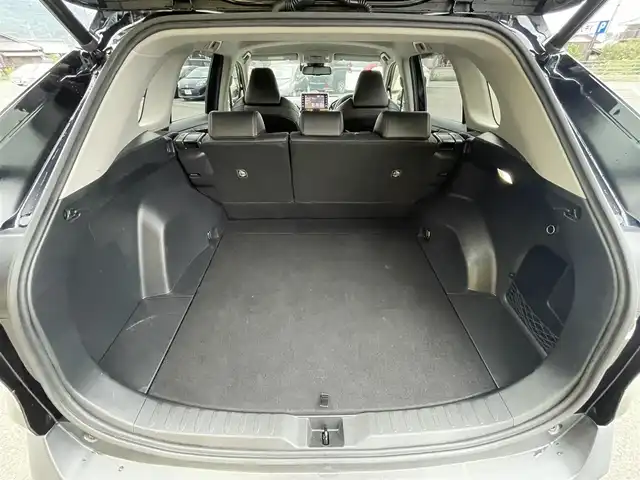 トヨタ ＲＡＶ４ アドベンチャー オフロードPKG 愛媛県 2022(令4)年 2.8万km アティチュードブラックマイカ 純正ディスプレイオーディオ（Bluetooth/メモリ/USB）/黒合皮シート/シートヒーター/エアシート/トヨタセーフティセンス/ダウンヒルアシストコントロール/前方ドライブレコーダー/ブラインドスポットモニター/アラウンドビューモニター/前後コーナーセンサー/ビルトインETC/ステアリングヒーター/パワーシート/シートメモリー/パワーバックドア/ルーフレール/純正18インチAW/LEDヘッドライト/カーテンエアバック